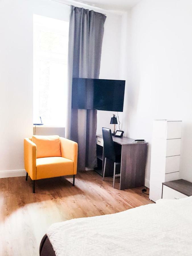 Sonniges Studio Heinzelmanngasse Apartment Viena Exterior foto